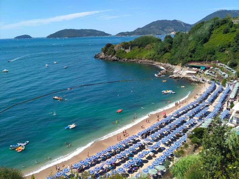 beaches in Liguria