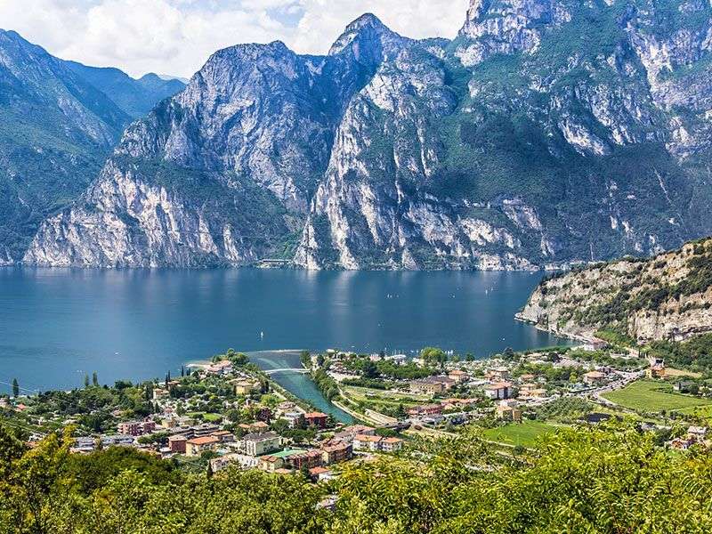 beaches in Garda